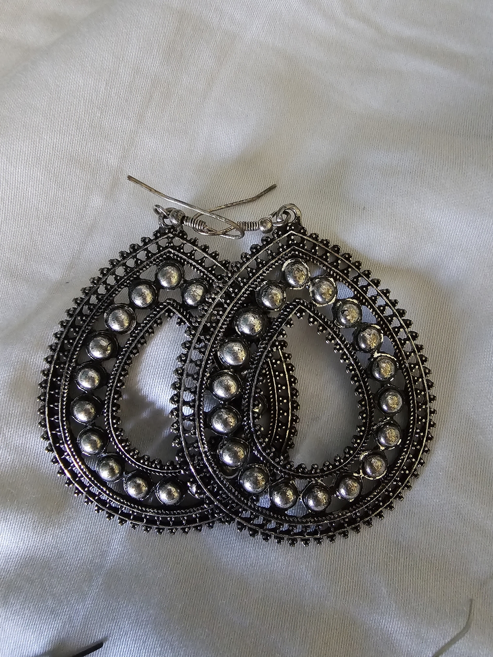 Silver Teardrop Filigree Hoop Earrings - Elegant Women's Jewelry